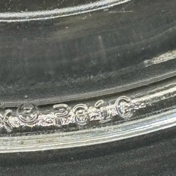 Pyrex P81C Round Clear Lid Clear Glass Lid with Handle no chips 6" - Picture 3 of 4